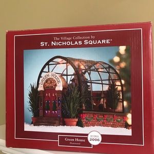 Retired St. Nicholas Square Collection - Green House